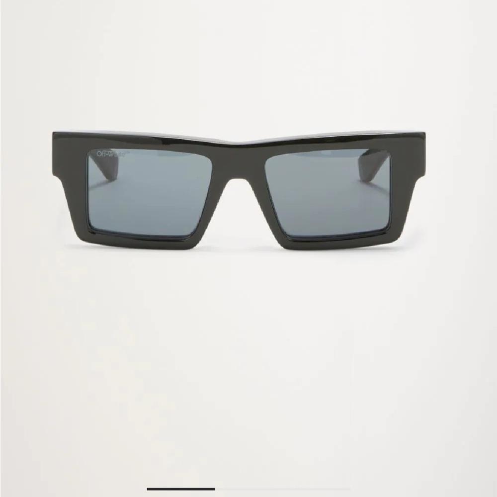 black offwhite sunglasses